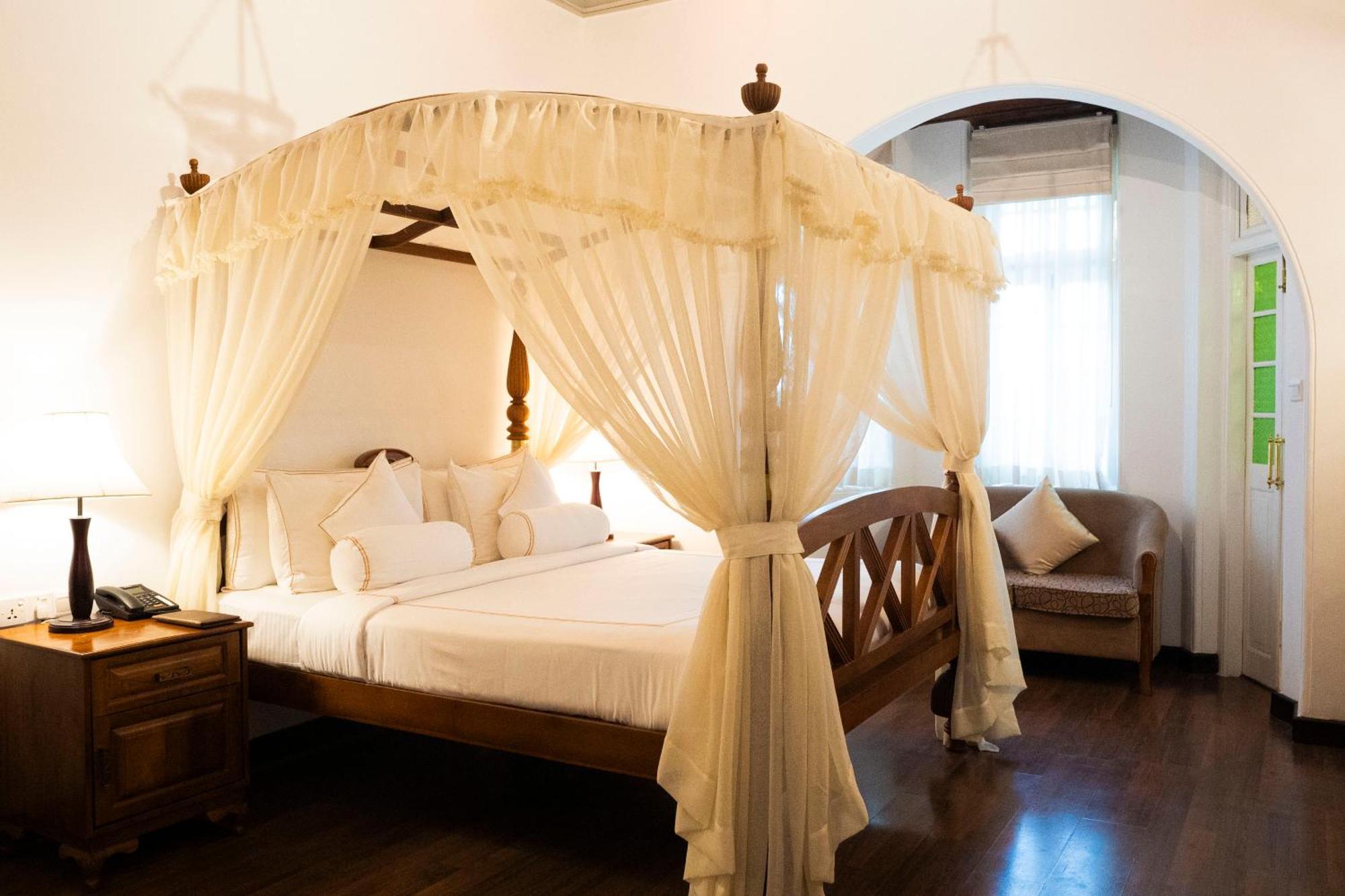 The Clovelly Bungalow نوفارا إيلِيا المظهر الخارجي الصورة