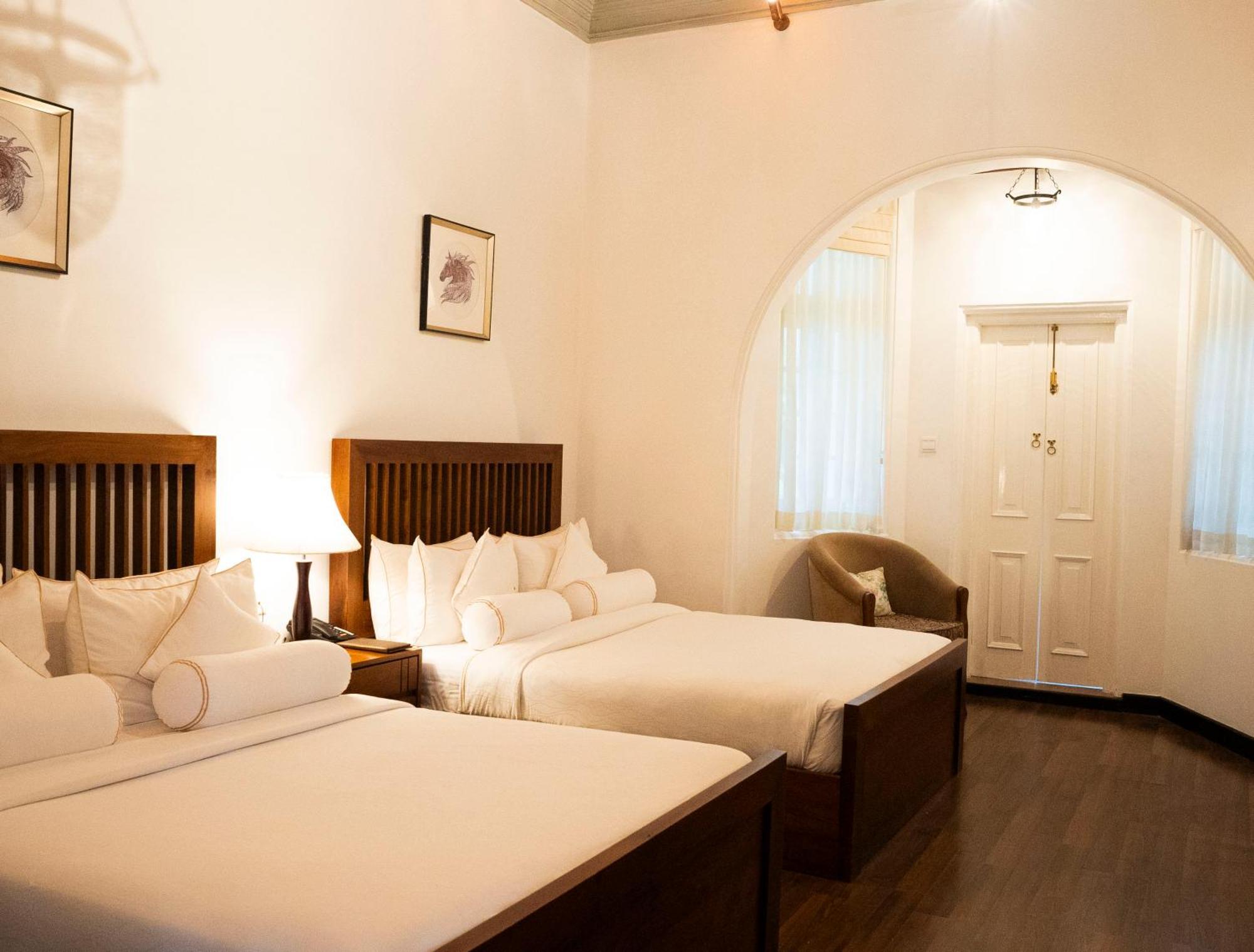 The Clovelly Bungalow نوفارا إيلِيا المظهر الخارجي الصورة